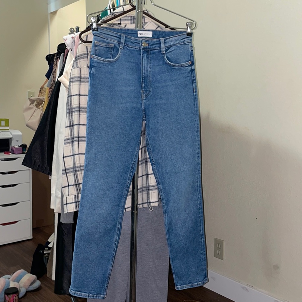 Zara Jeans